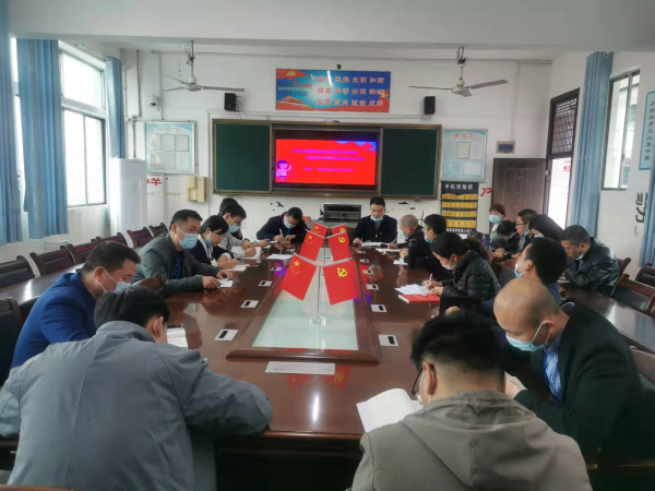 黨建引領 筑牢疫情防控“紅色堡壘”