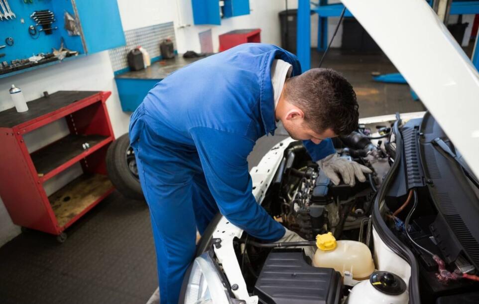 汽車維修專業介紹（技師0403-2；高技0403-3；中技0403-4）