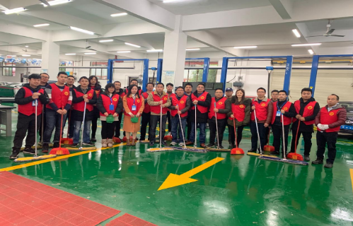 汽車系黨總支開展“為群眾辦實事”志愿服務活動