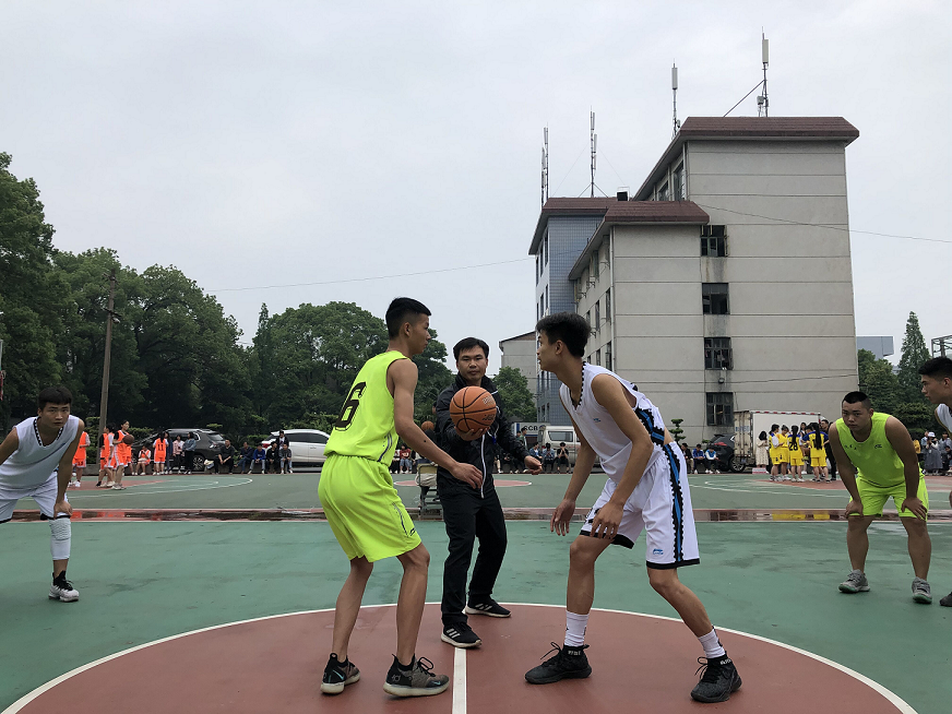 聚焦第三屆技能文化節| 衡陽技師學院第九屆學生籃球賽落幕