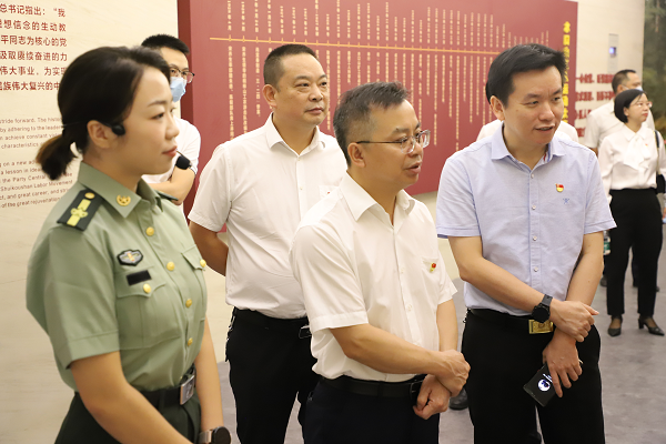 創新學習形式!衡陽技師學院黨委理論學習中心組把“課堂”搬到紅色教育基地