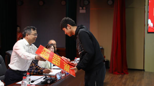 衡技學子風采③|鄧宏意：捐獻造血干細胞，延續他人生命